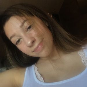 Meet your Posher, Izabela